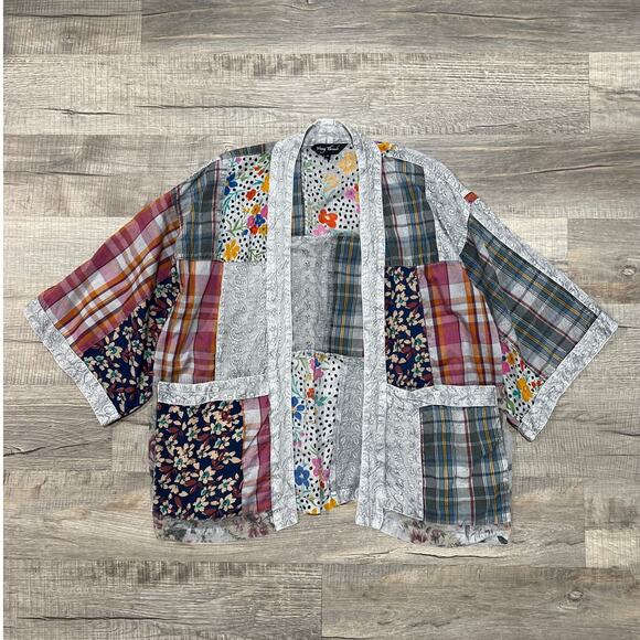 Young Threads Patchwork Floral Kimono Top Grunge Whimsygoth Forest Fairy Boho - Picture 1 of 8
